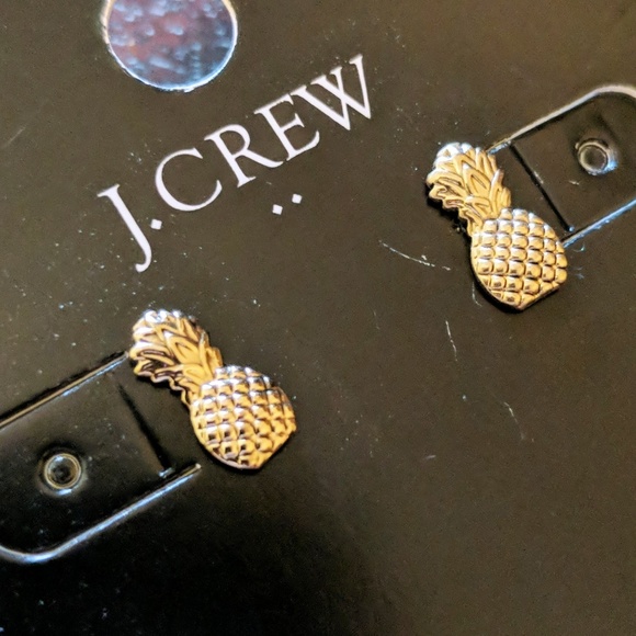 J. Crew Jewelry - NWT J. Crew Dainty Gold Pineapple Studs